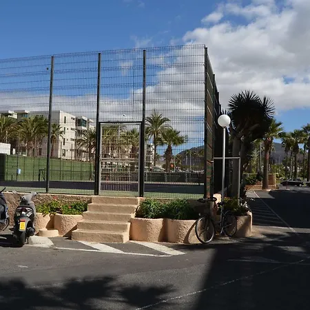 Apt Playa Honda * アロナ